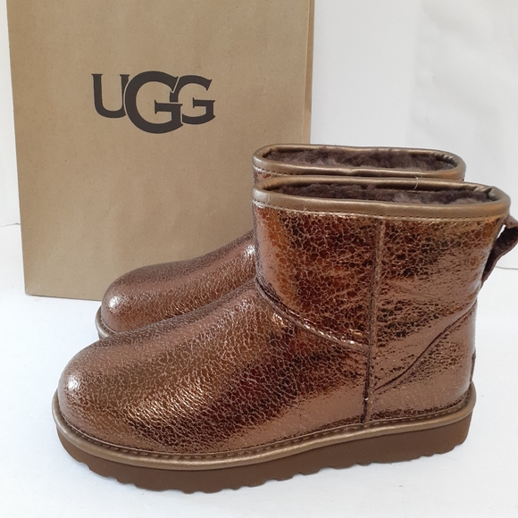 UGG Classic Mini Metallic Boots Sz 6 - Picture 1 of 7